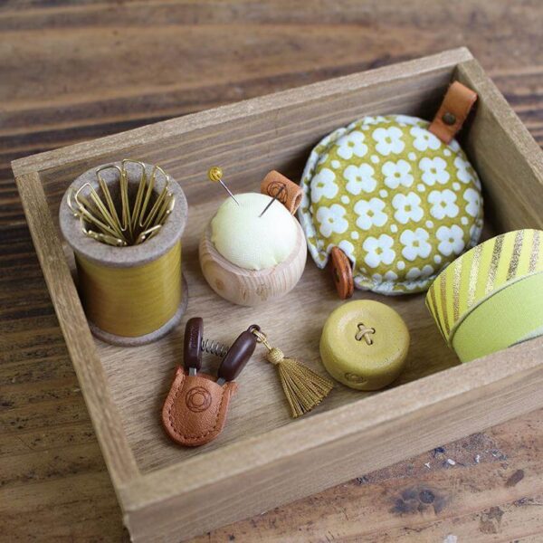 Cohana-vakkert håndarbeids-gadget fra Japan