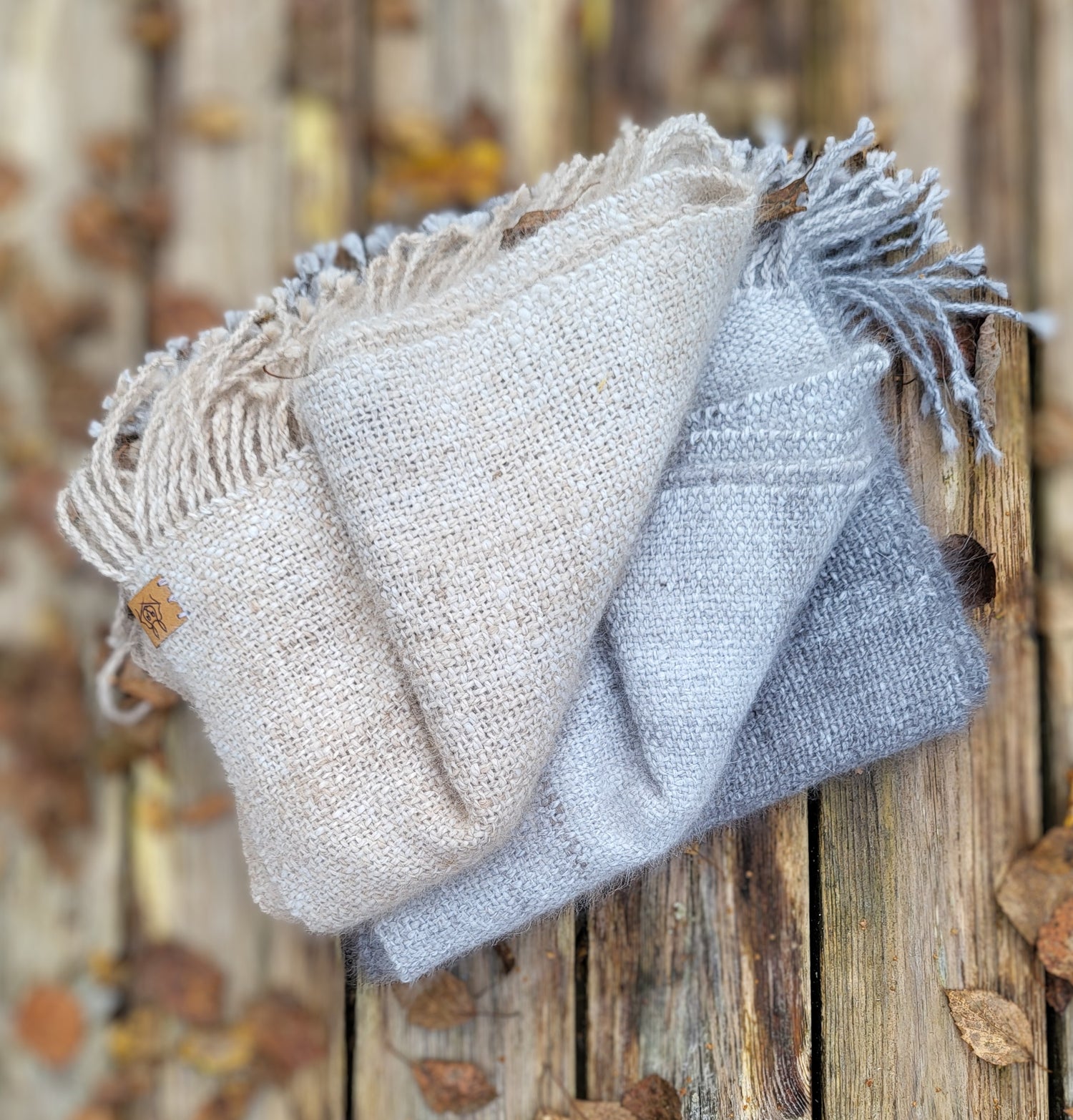 Håndvevde angoraskjerf tre ulike farger