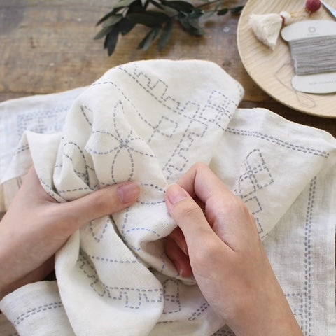 Cohana broderikit: Shashiko-sett i lin (nybegynner) – hvit