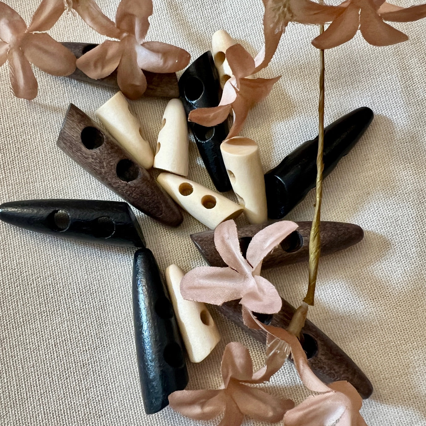 duffelknapp i tre og horn