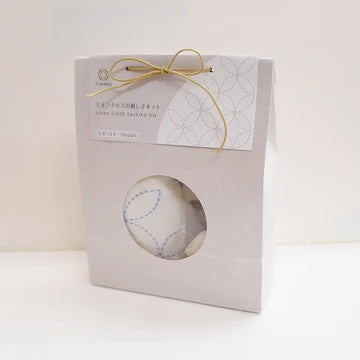 Pakke med ferdig broderikit